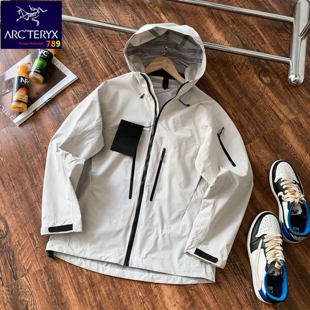 Arc'teryx Alpha SV Hardshell Jacket with Printed Version. This latest model per