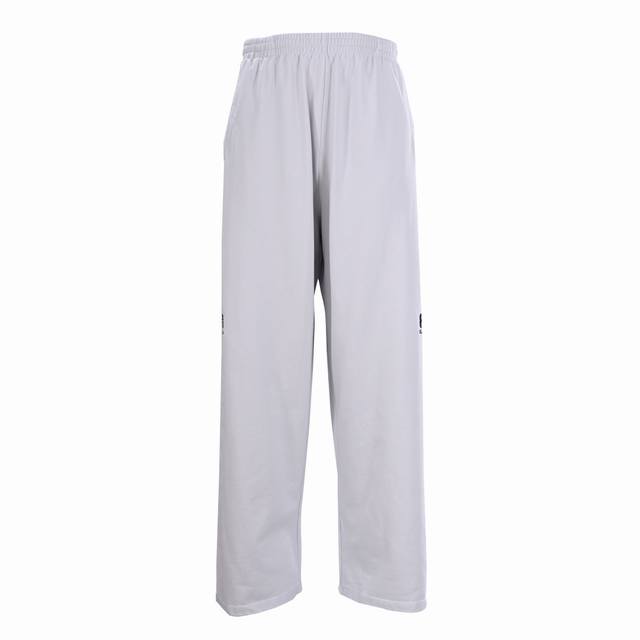 Balenciaga x Ua Collaboration Knit Pants Set ( ) This collaborative knit pants s
