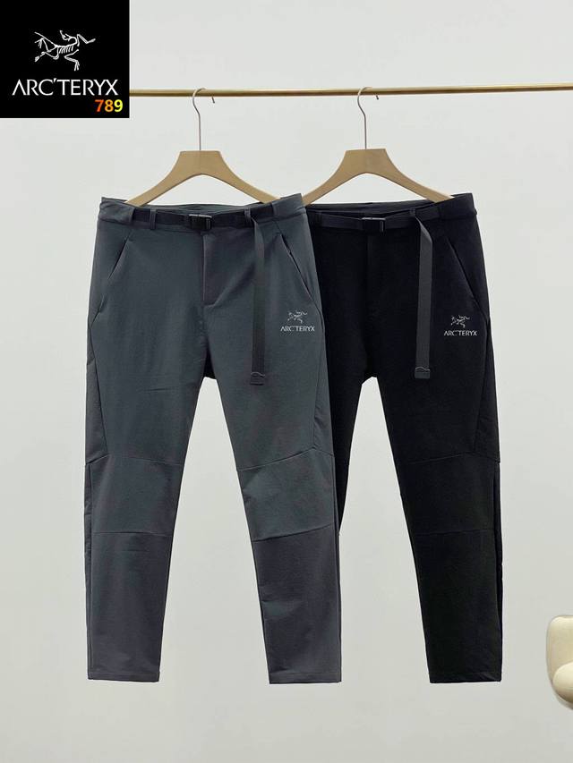 Arc'teryx , a high-end alternative to the popular brand, this new autumn/winte