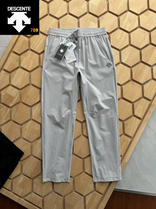 Want to sweat it out outdoors without being restricted by clothing? Outdoor Casu