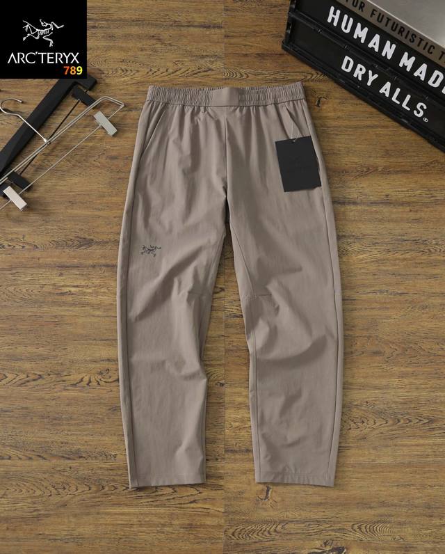 Arc'Teryx New Printed Logo Lightweight Outdoor Men's Sports Casual Quick-Drying