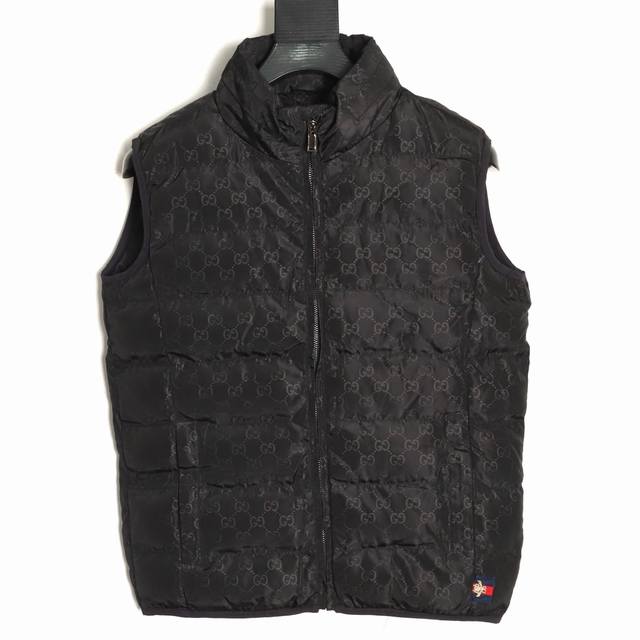Gucci 25Fw All-over Jacquard Cotton Vest. The fabric uses heavy-duty canvas jacq