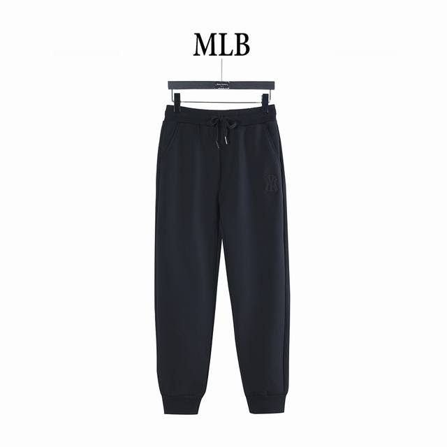 Mlb Yankees Embroidered Logo and Lettering Fleece-Lined Pants. Made with 450g hi