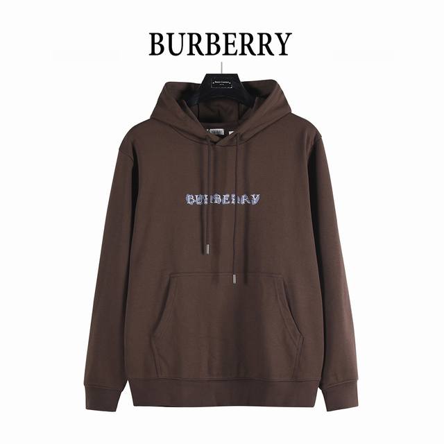 Burberry 25Fw Logo Print Hoodie. This hoodie is crafted from lightweight fleece