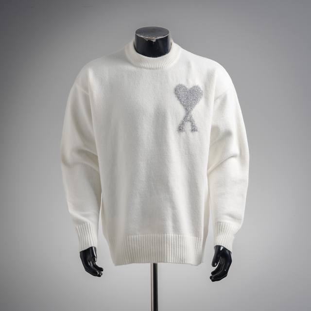 Ami 25Ss French minimalist style silver thread heart logo round neck sweater Siz