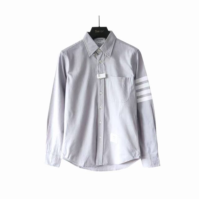 Real shot details + size chart Thom Browne.Tb classic yarn-dyed flannel high-den