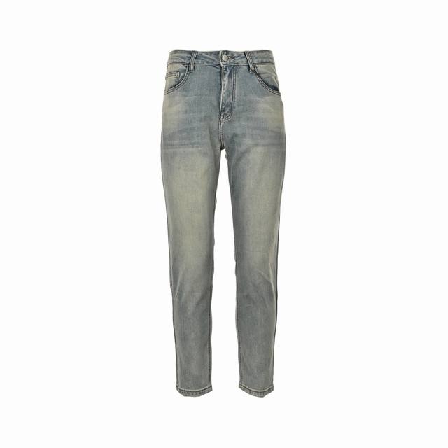 Burberry Tb Horse Embroidered Jeans with Back Pocket. A classic retro style, thi