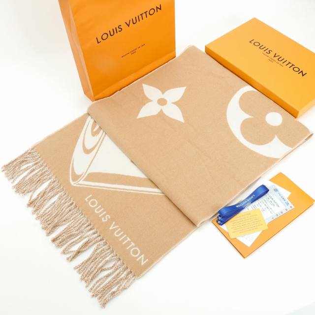 Louis Vuitton LV Lock And Keys Wool and Cashmere Scarf ( ) Made of cashmere and