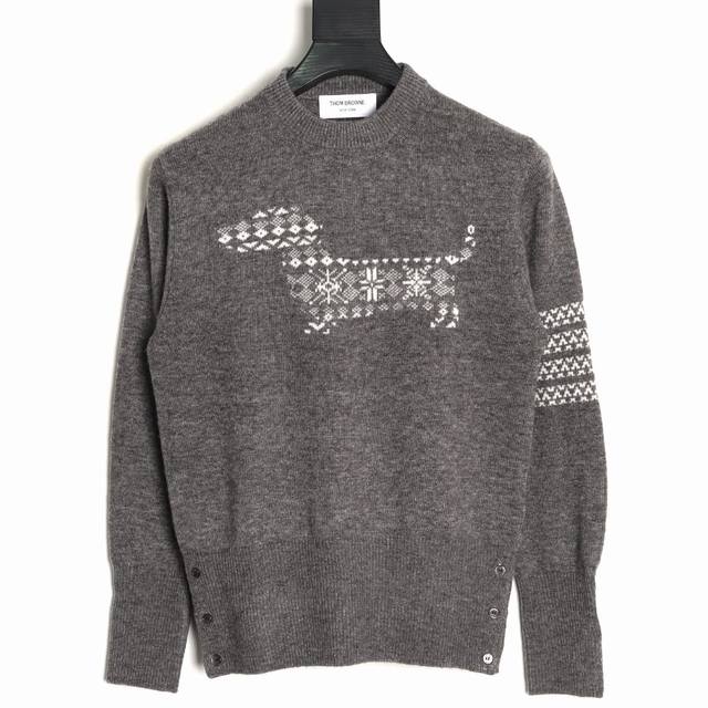 Thom Browne Tb Tom Browne 25Fw Snowflake Puppy Crew Neck Sweater This cardigan i