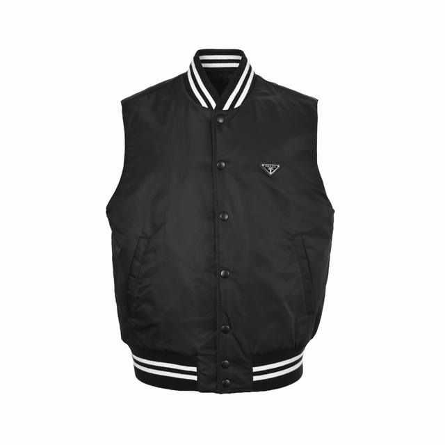 Prada 25Fw Triangle Logo Cotton Vest ( ) Made from select signature recycled ny