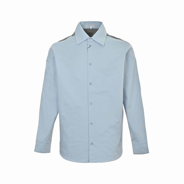 Loewe 25Fw Sweater-Style Knit Shirt ( ) The front panel is made of high-count co