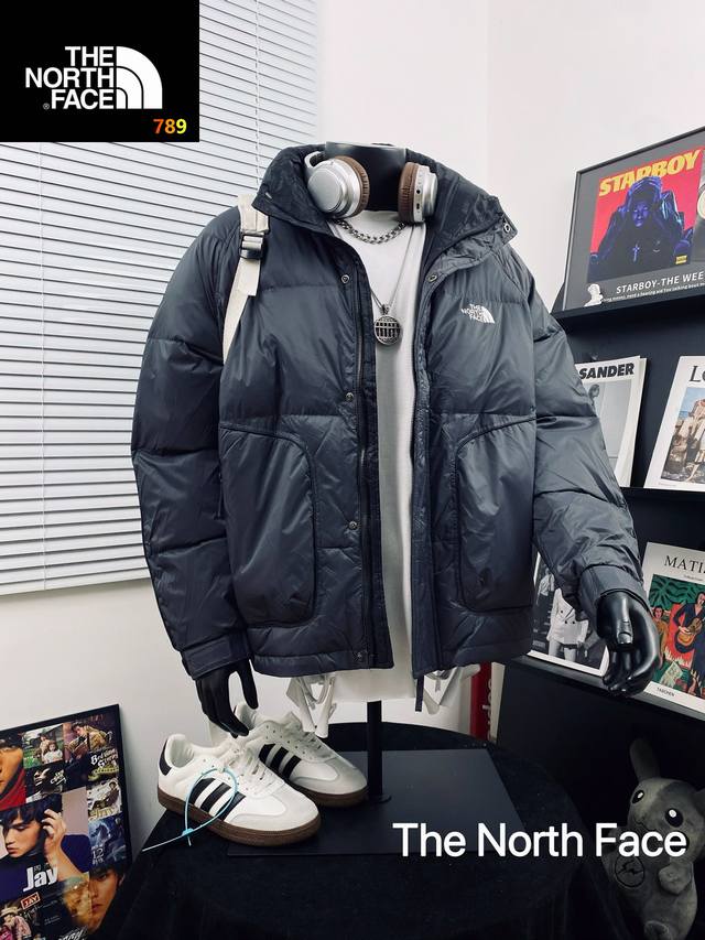 The North Face Collaboration Workwear Outdoor Sports Stand Collar Down Jacket 90