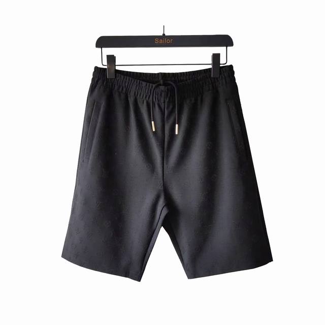 Real shot details + size chart. Louis Vuitton all-over monogram jacquard texture