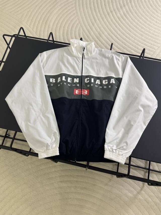 K505# Balenciaga 25Ss 82 Three-tone red double-ring print patchwork windbreaker/