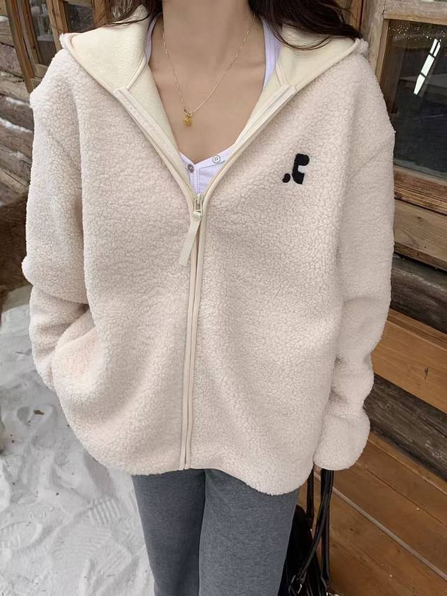 Own model photos protected Rest&Recreation Korean niche classic embroidered log