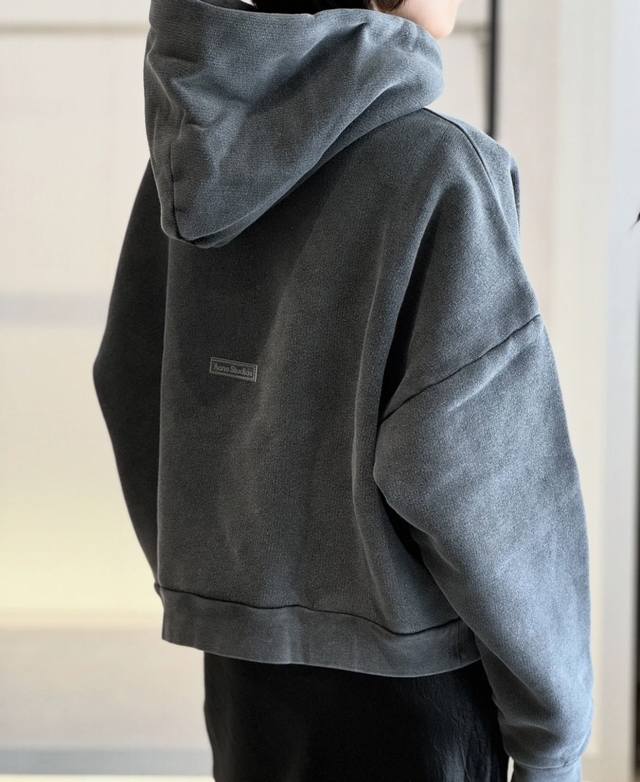 On-body photos Acne Studios Washed Faded American Style Retro Distressed Loose H