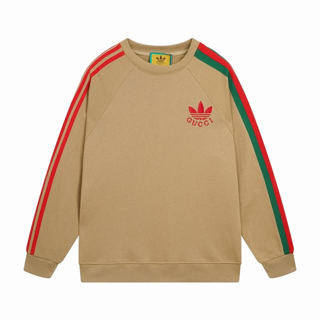 Top-tier detailed version. Official website quality. #Gucci##ThreeStripes##Gucci