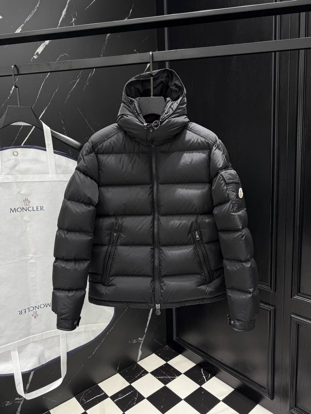 Moncler Maya Early Autumn New Arrival - Moncler Maya Men's Hooded Short Down Jac