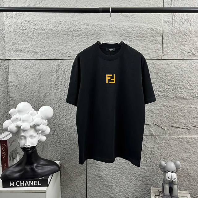 Fen*Di Fendi Spring/Summer New Short-Sleeve T-Shirt, Classic 3D Embroidery, Cust
