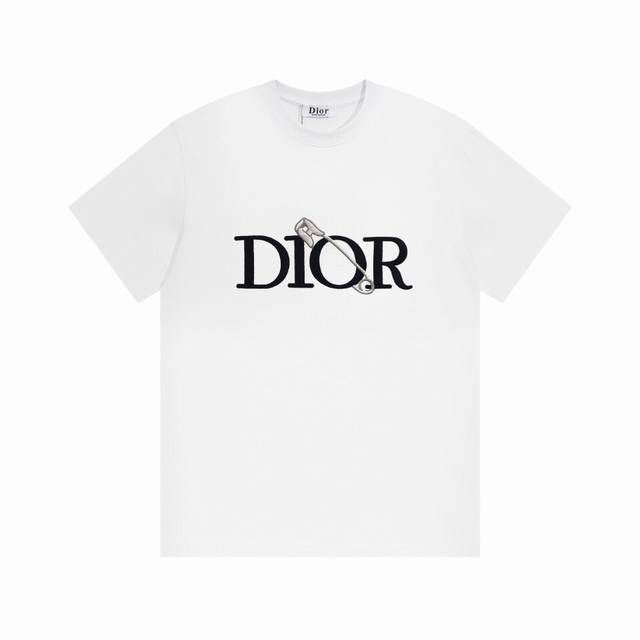Dior embroidered short-sleeved T-shirt with pin design. Made of 260g 100% cotton