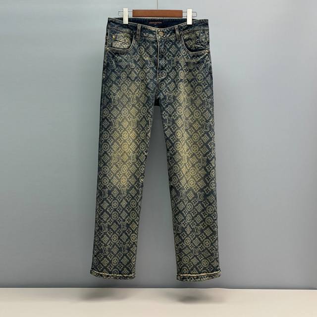 Lv Louis Vuitton Straight Leg Jeans Made primarily of high-quality cotton fiber,