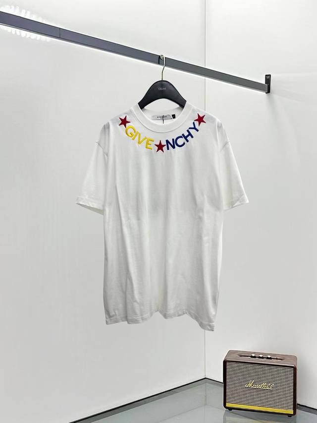 Givenchy Gvc25Ss New Short-Sleeve T-Shirt, top-quality version with classic emb