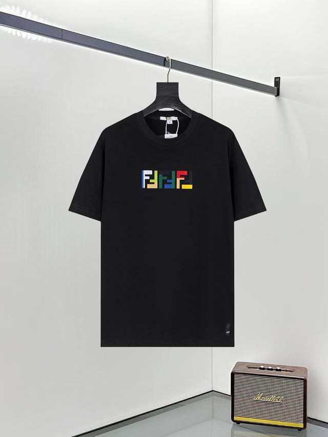 Fendi 25Ss New Short-Sleeve T-Shirt, top-quality version with classic embroider