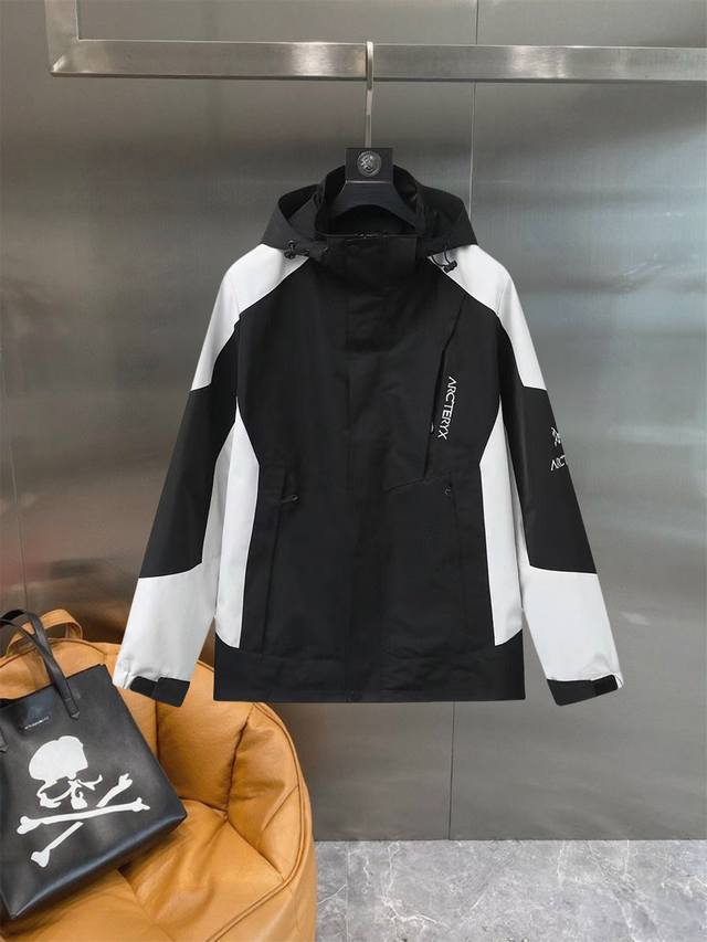 Rc.Teryx official website style, all tags included, early release! 25Ss Autumn/W