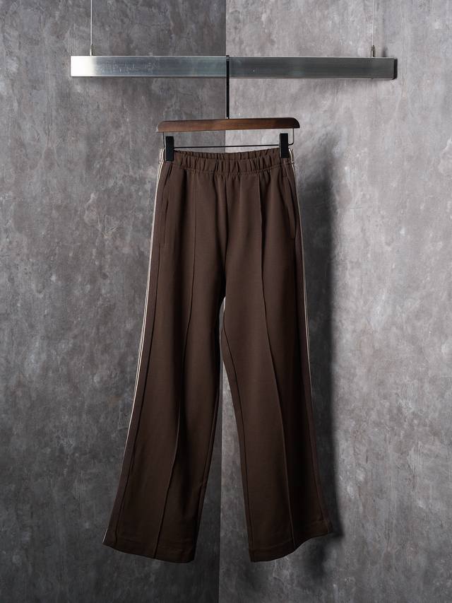 Real item hanging photo: Miu Miu embroidered logo striped patchwork casual trous