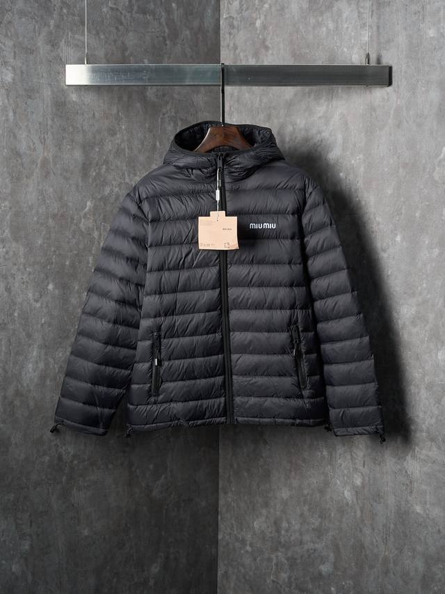 Actual product hanging photo: Miumiu logo embroidered quilted zip-up hooded dow