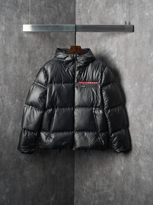 Real item hanging photo: Prada classic red label zip-up hooded down jacket ( / )
