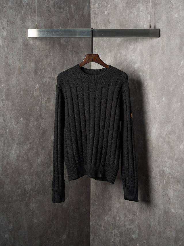 Real item hanging photo Moncler embossed woven leather logo crew neck long-sleev