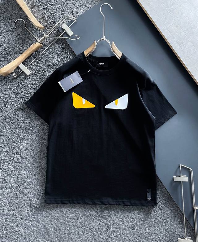 Fendi 202 New T-shirt, 260g fabric, comfortable yet crisp, printed design, unis