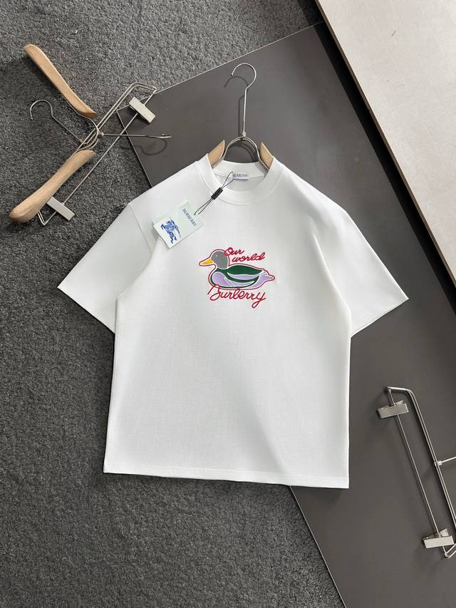 Burberry 25Ss Latest and Top-Tier Hand-Painted Short-Sleeve T-Shirt with Matchi