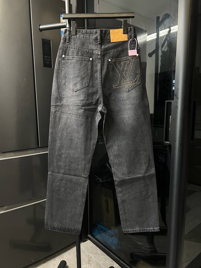 Next Day 1V Louis 25Fw Pearl Button Back Waist Embroidered Pocket Logo Jeans Bla