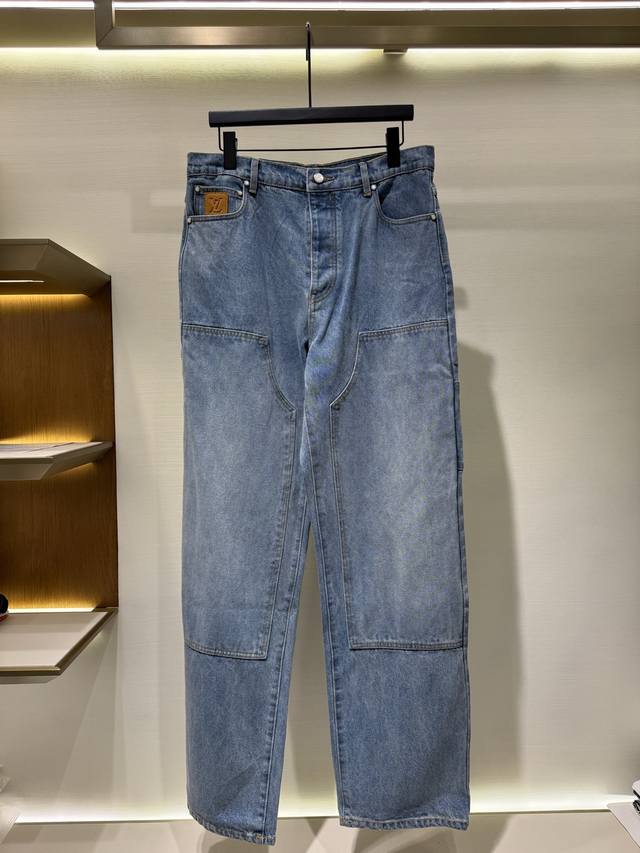 Lv Light Blue Washed Cargo Jeans These cargo jeans are a wardrobe staple, crafte