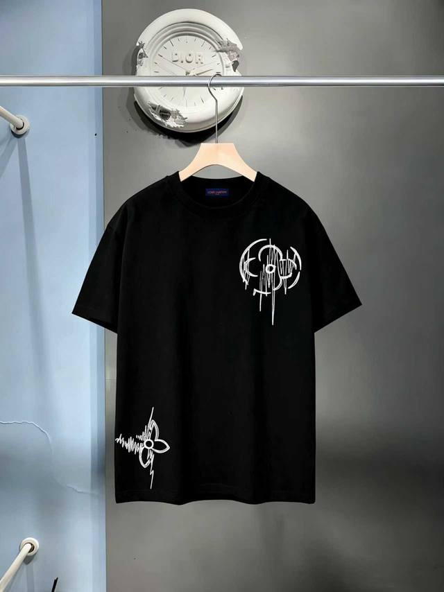 Sizes Xs-SML Unisex, In Stock. Louis Vuitton | 2026Ss Short-Sleeve T-Shirt with