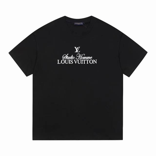 New Arrival: Louis Vuitton Spring/Summer 2018 Short-Sleeve T-Shirt with Signatu