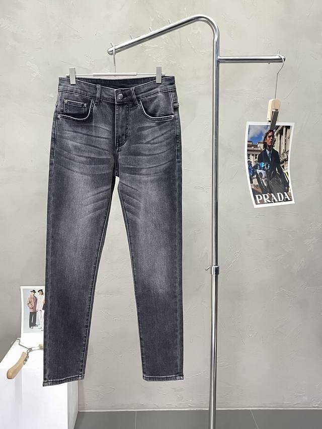 Bottega Veneta's exclusive new casual jeans, high-end version, custom-made in b