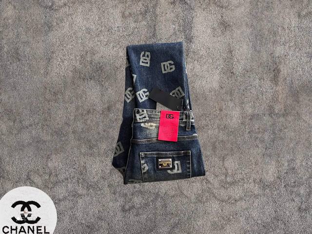 D&G Dolce & Gabbana Autumn New Arrival Jeans - A best-selling item in boutiques.