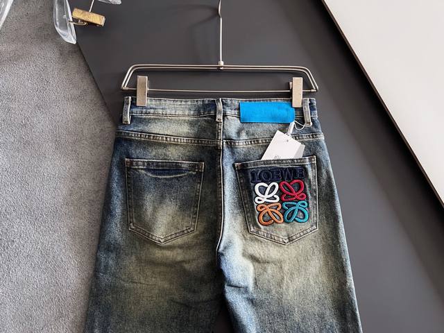 Loe*, 2805 Heavy-duty washed casual jeans, made with imported original washed st