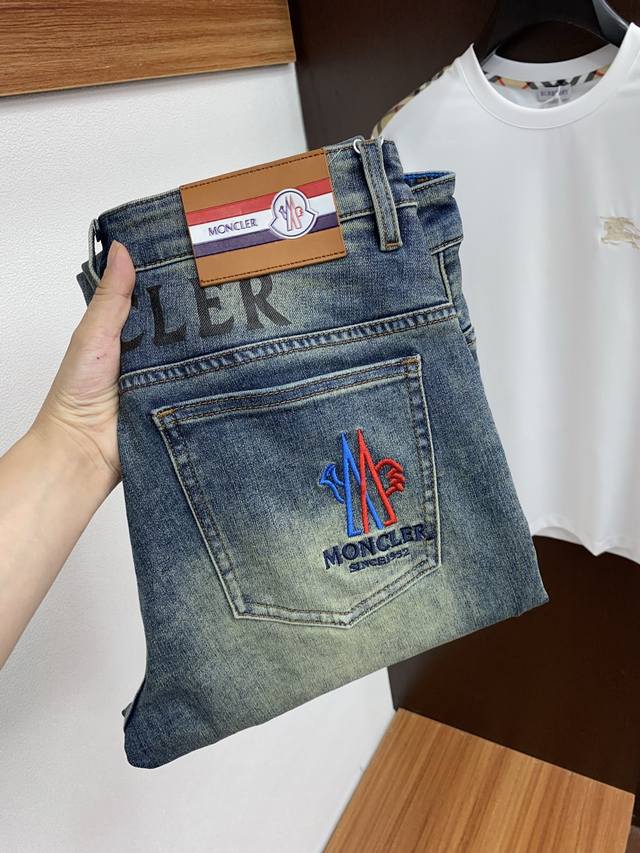 Moncler 2025 Autumn/Winter New Men's Jeans - Original Fabric, Original Wash! Imp