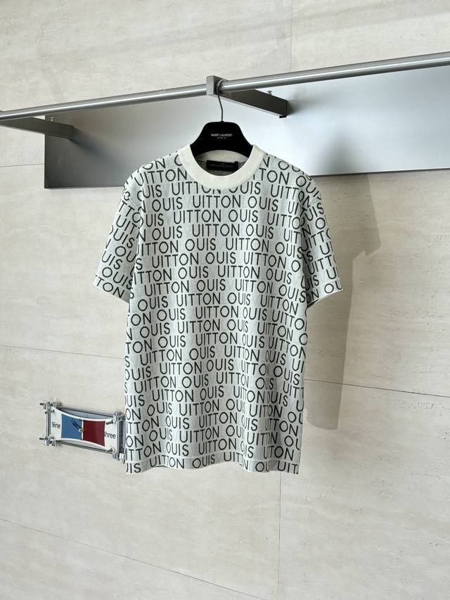 LV Louis Vuitton Monogram All-over Jacquard Short-Sleeve Crew Neck Knit T-Shirt.
