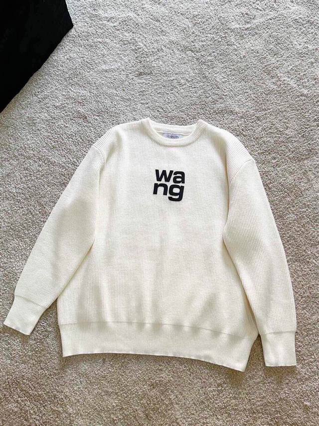 New Arrival Wang 3D Engraved Lettering Pullover Crew Neck Sweater Custom knitted