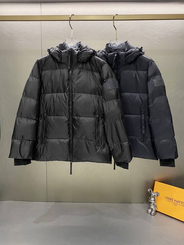 Burberry Hot Selling Black Warrior Down Jacket Original 1:1 Custom-Made Hardware