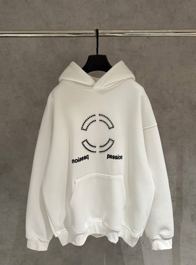 Strictly controlled quality Chanel new fleece-lined hooded sweatshirt. Made wit