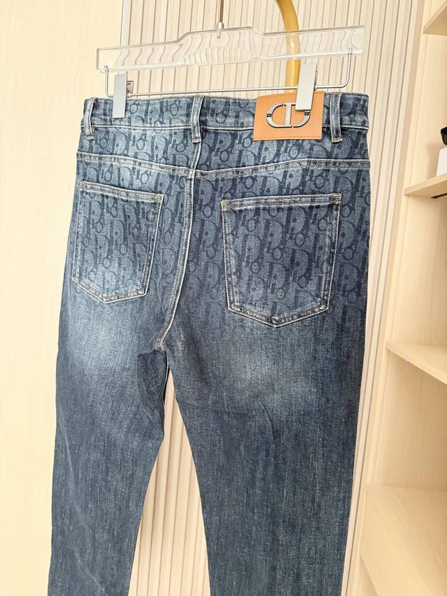 Dior - 2025 New Arrival Jeans! Featuring the iconic all-over Dior logo print, t