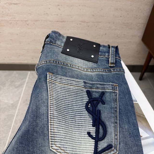 YSL25S Autumn/Winter Men's Straight Leg Jeans. Made from a superfine imitation c