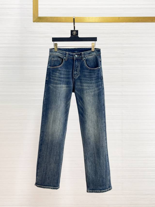Louis Vuitton 40 Autumn/Winter New Arrival Washed Jeans. High-elasticity fabric
