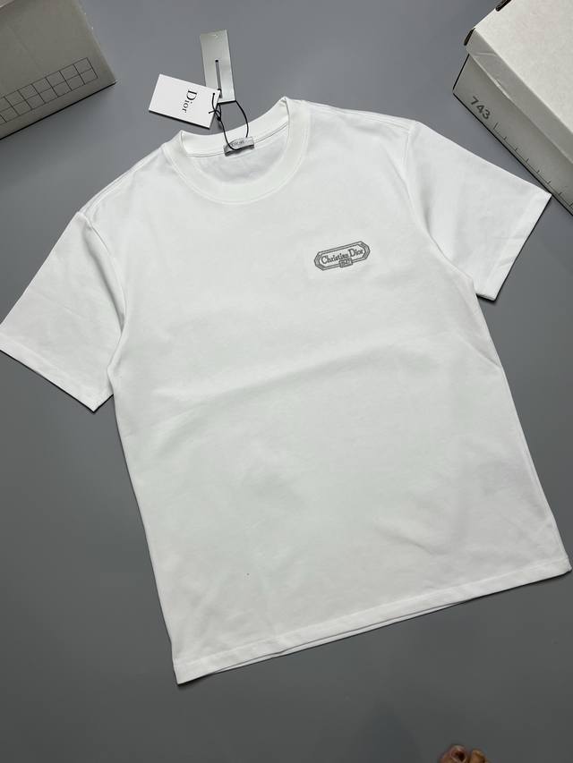 Dior 26S Summer Style ( ) Color: Black & White ( ) Craftsmanship: Small label, l